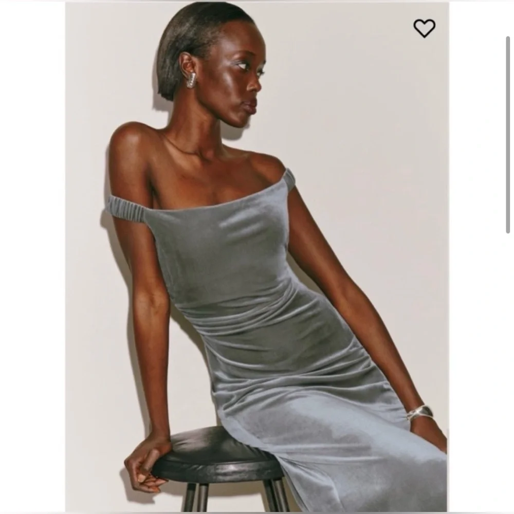Reformation Ritz Off the Shoulder Dress Grey Velvet NWT size XL - Picture 6 of 6